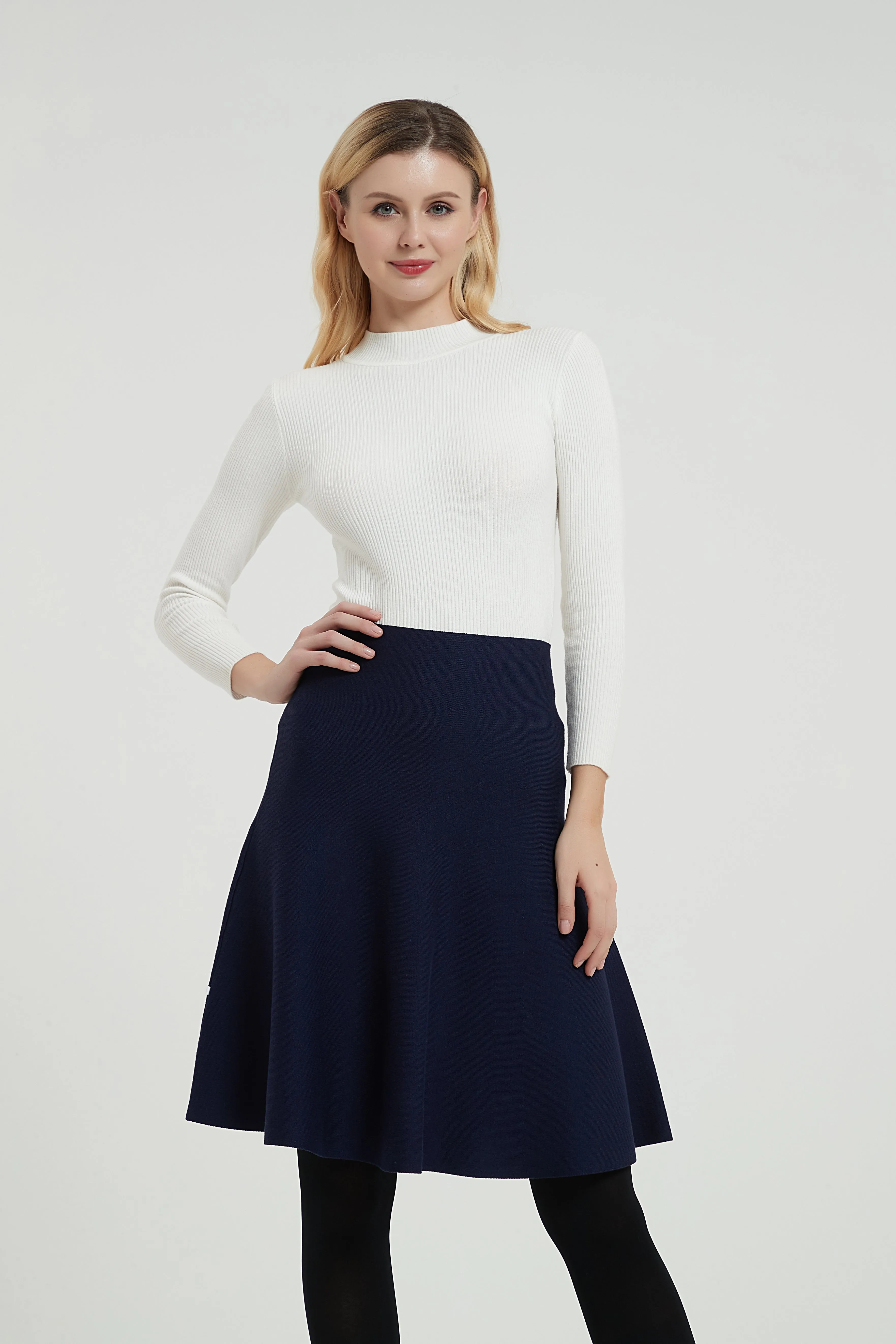 AMAZING  MM SKIRT - YEAR ROUND NAVY