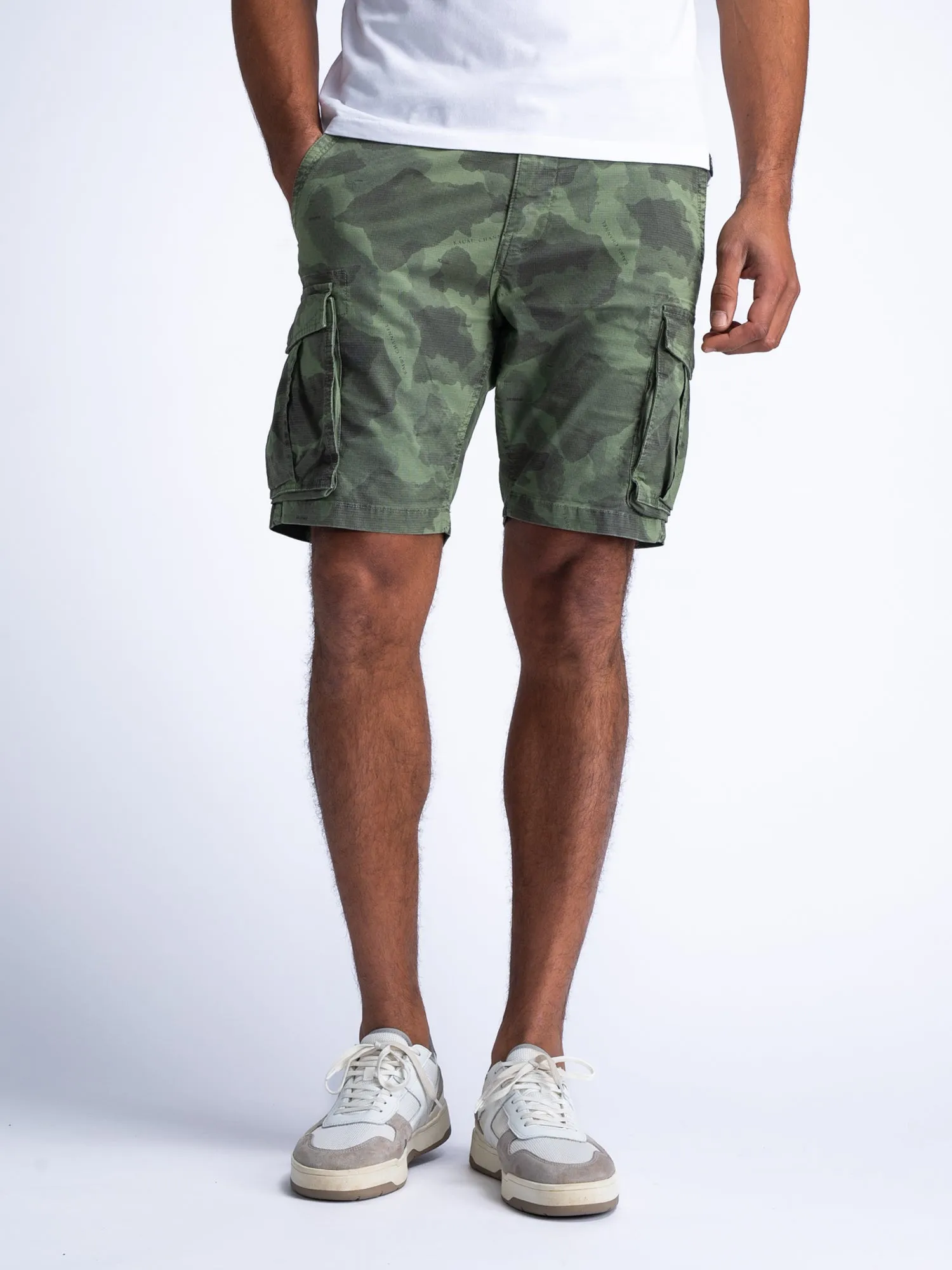 Camouflage Cargo Shorts Wavelet