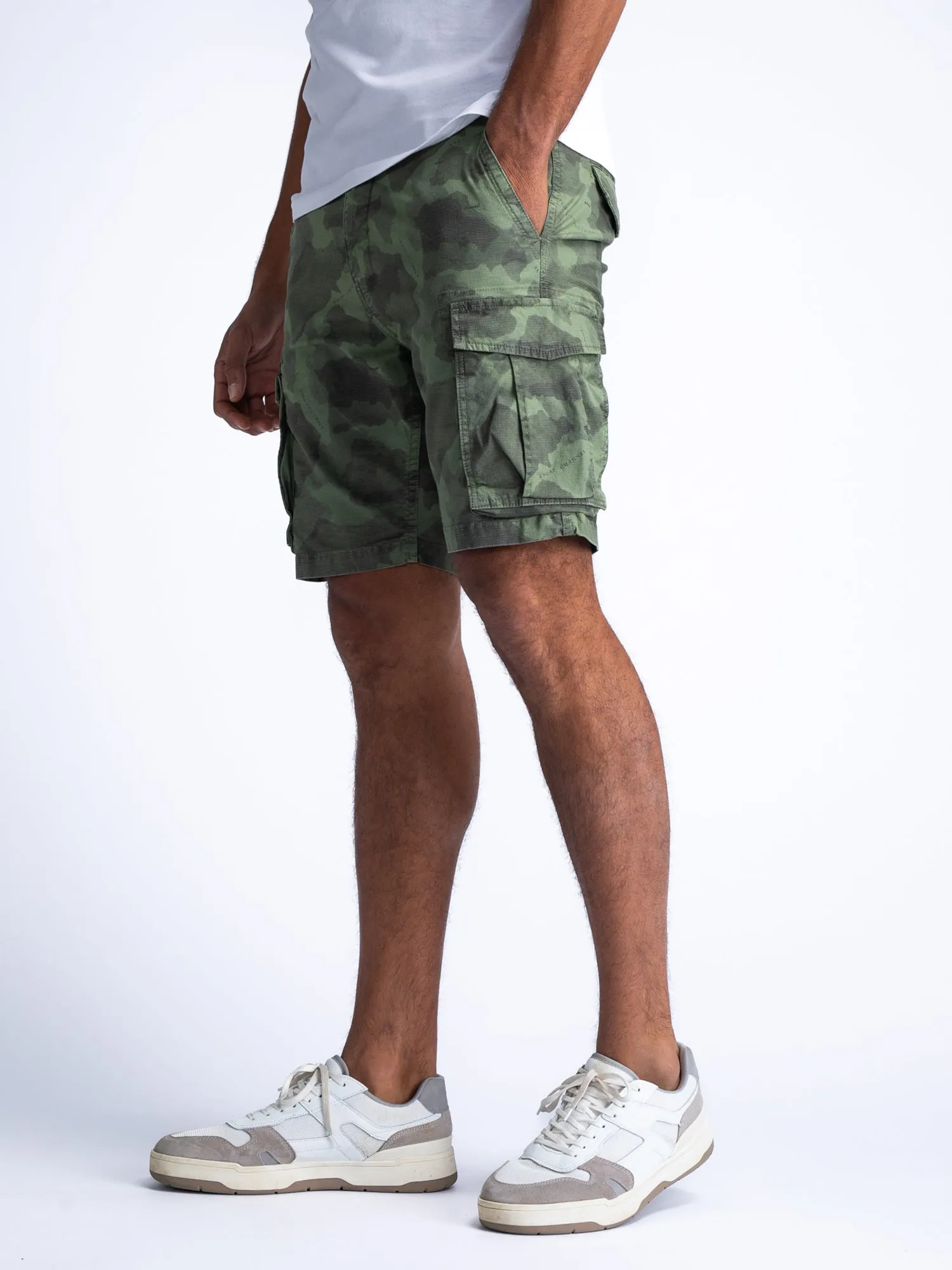 Camouflage Cargo Shorts Wavelet