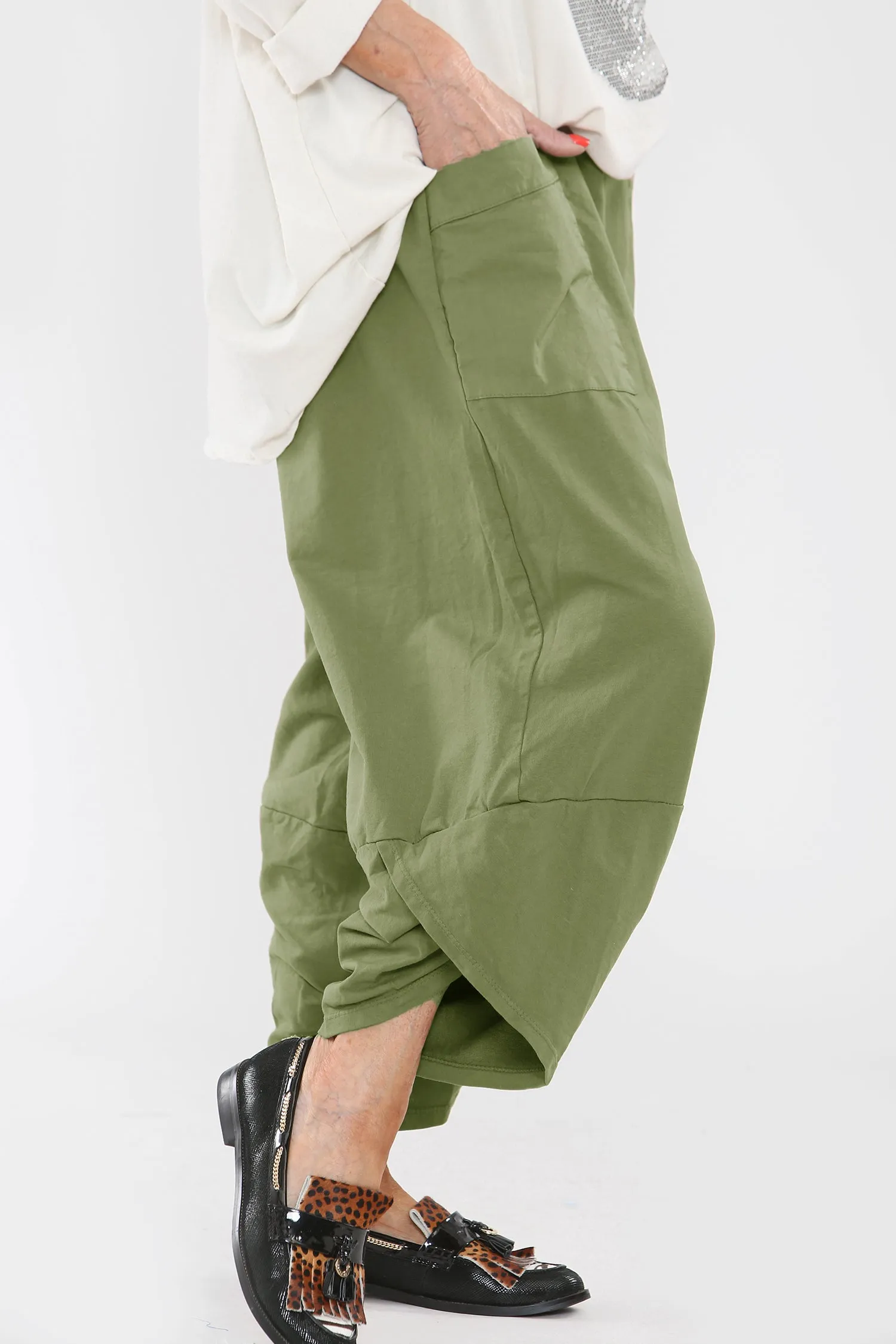 Corse Balloon Jogger in Khaki