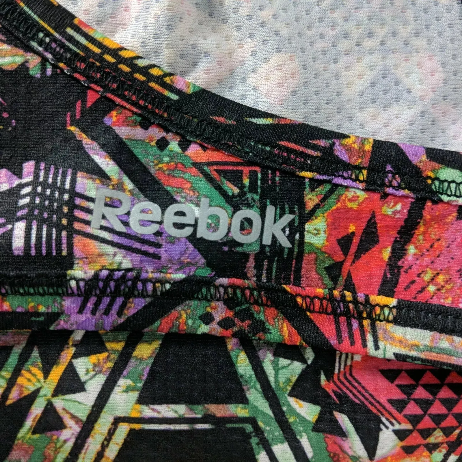 Reebok Womens Speedwick Tank Top Size Small Tribal Print Scoop Neck, Medium