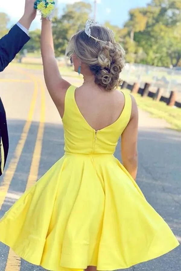 Simple Yellow Satin A-line V-neck Homecoming Dresses, Short Party Dresses SH619