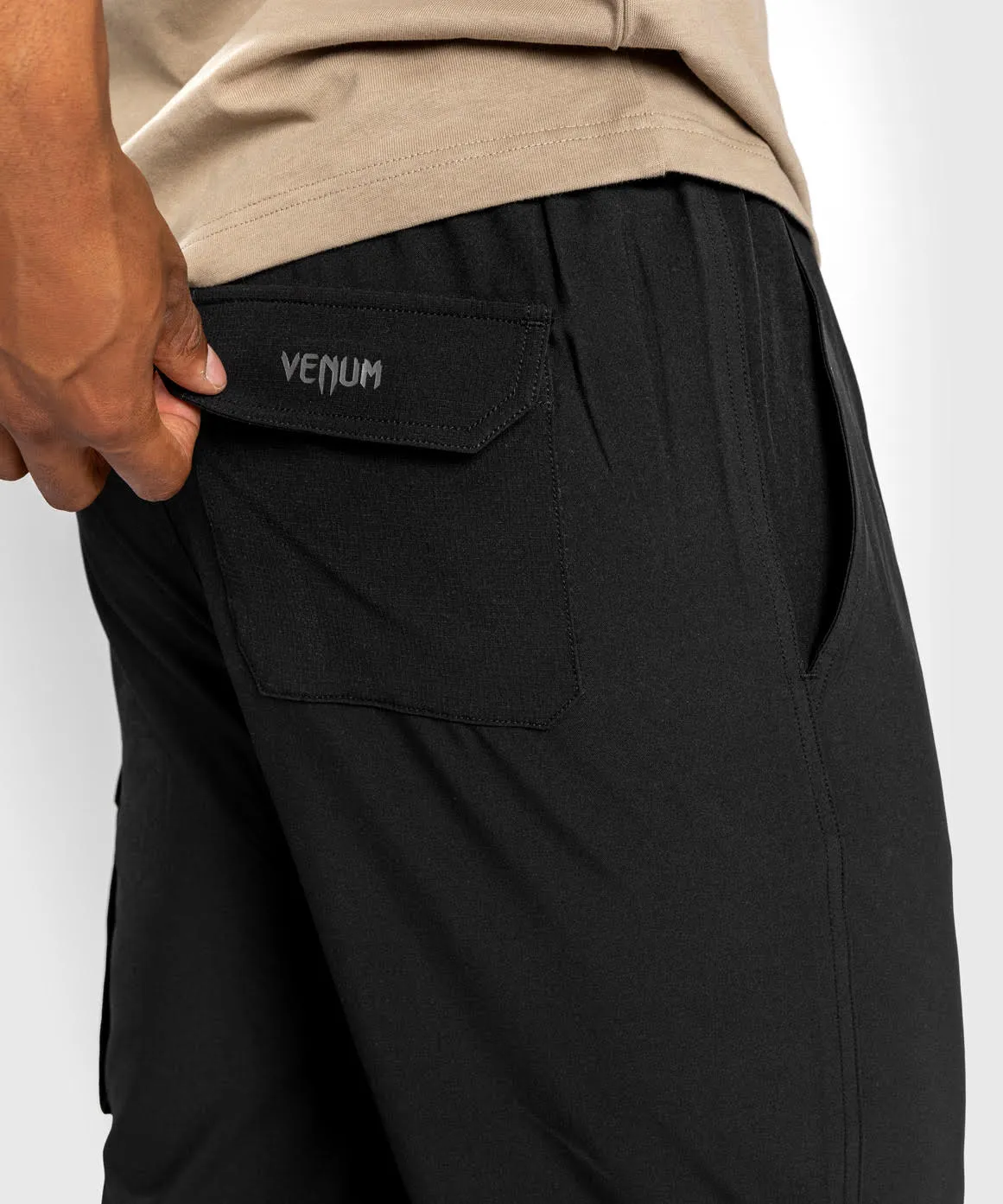 Venum Cargo Light Jogger - Black